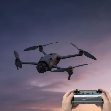 Квадрокоптер DJI Mavic 4 Pro + RC2